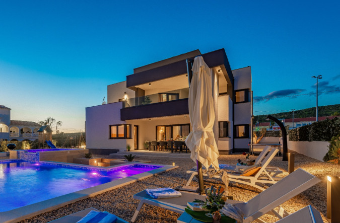 Posizione perfetta, Luxury Villa Dadi Posedarje Posedarje